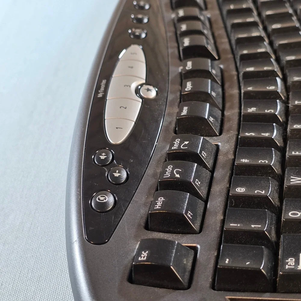 Microsoft Wireless Optical Desktop Pro Keyboard 1027 Ergonomic Multimedia Black